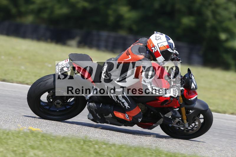 Archiv-2025/26 11.06.2025 Peter Studer have fun ADR/Gruppe blau/105